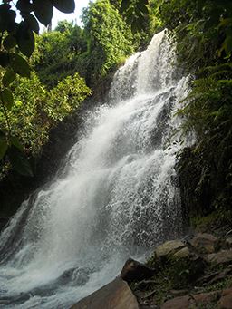 Kintampo Falls side view