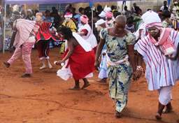 voodoo festival dancing 2